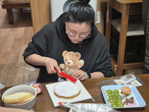 12월 케1이크KakaoTalk_20250124_142909831_03.jpg