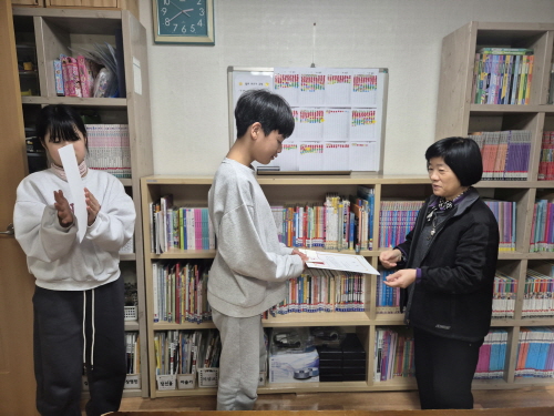 1월 시상식KakaoTalk_20250204_182702875_02.jpg