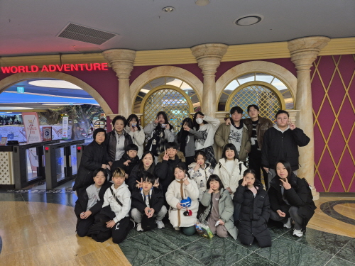 롯데월드KakaoTalk_20250311_105205172 (1).jpg