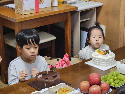 10월 생일KakaoTalk_20241206_145613443_02.jpg